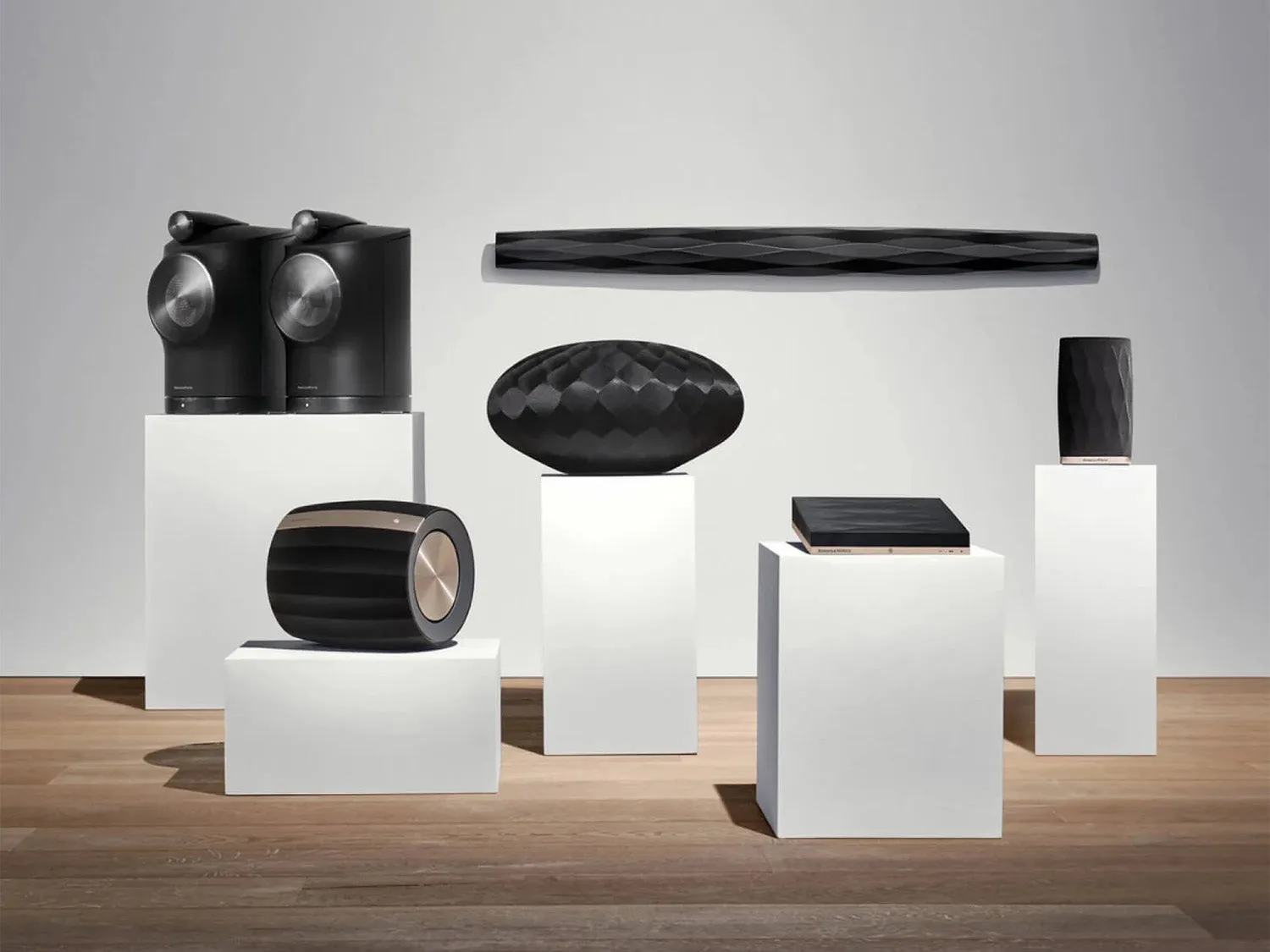 Bowers & Wilkins Formation Bass