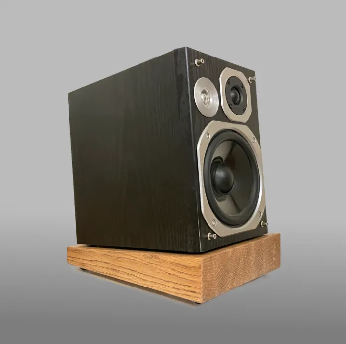 Pair of Solid Oak Studio Monitor Stand, Speaker Stand and Music Accessories